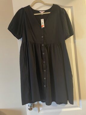Black Button-Front Casual Dress with Puff Sleeves